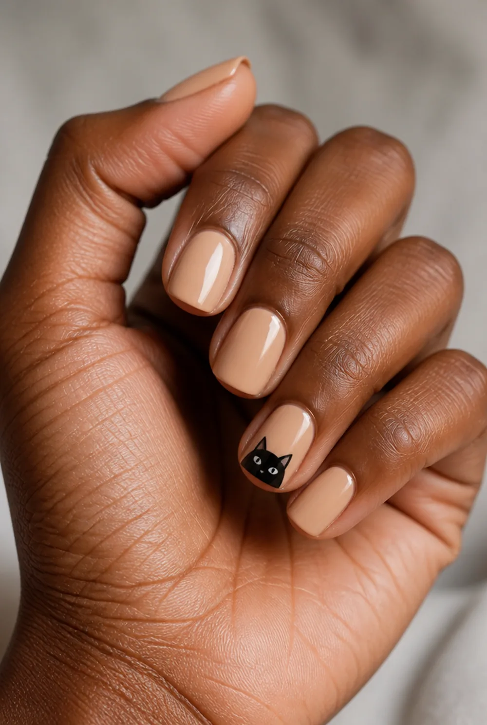 black cat accents nail art on deep brown skin - PolishedAndPrettyNails.com black cat accents nail art on deep brown skin