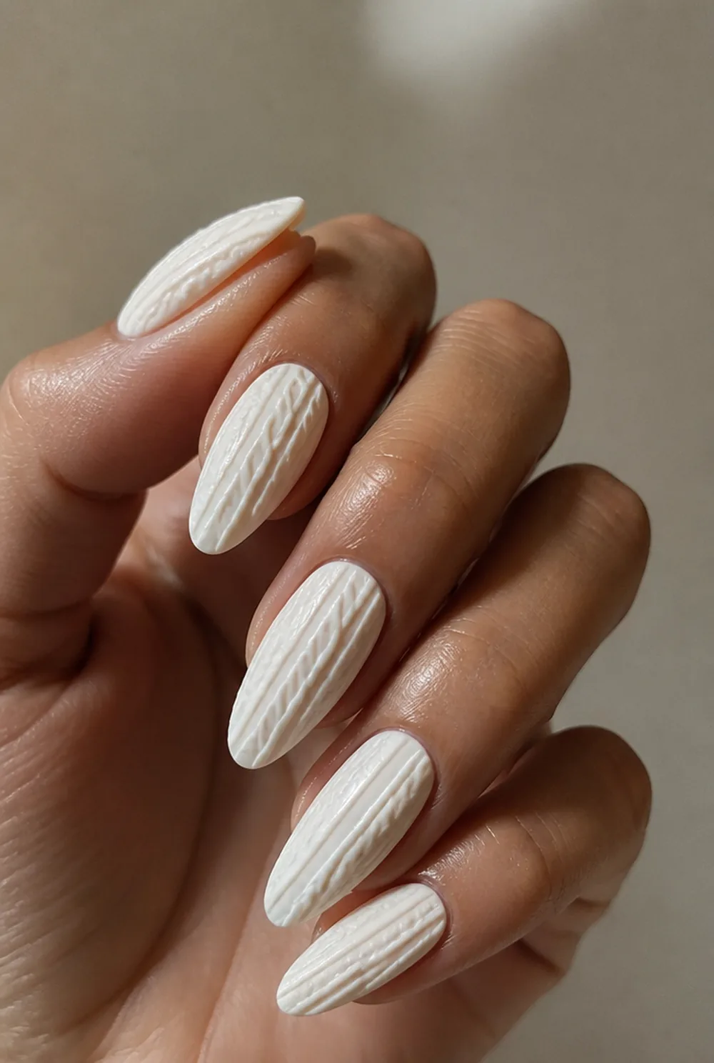 sweater knit nail art on olive skin, long length