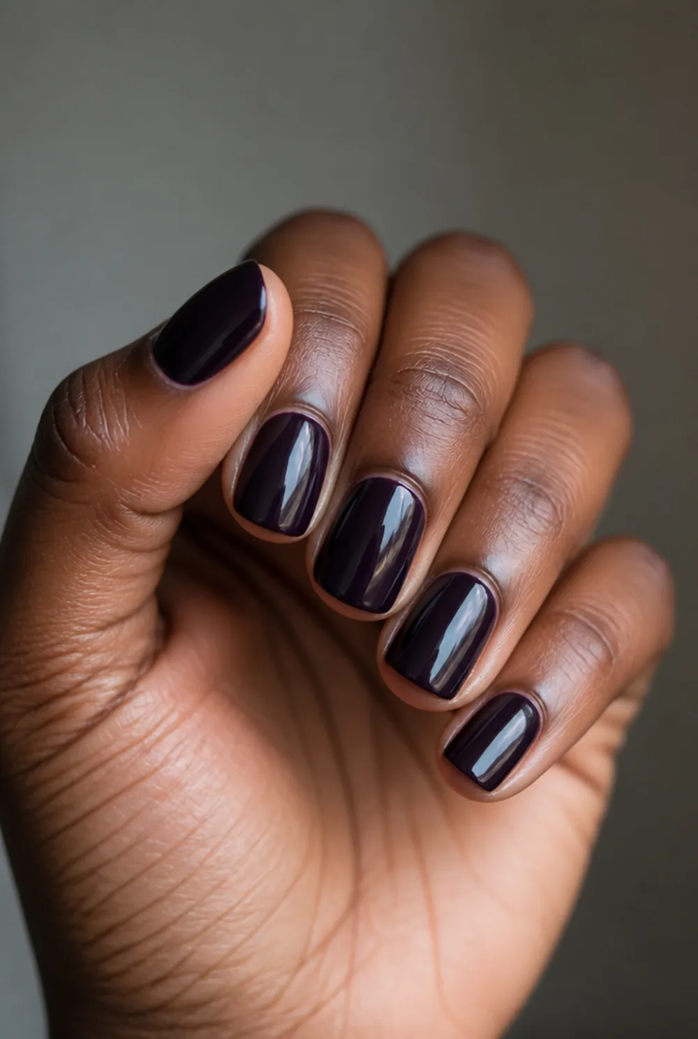 eggplant gloss nail art on deep brown skin - PolishedAndPrettyNails.com eggplant gloss nail art on deep brown skin