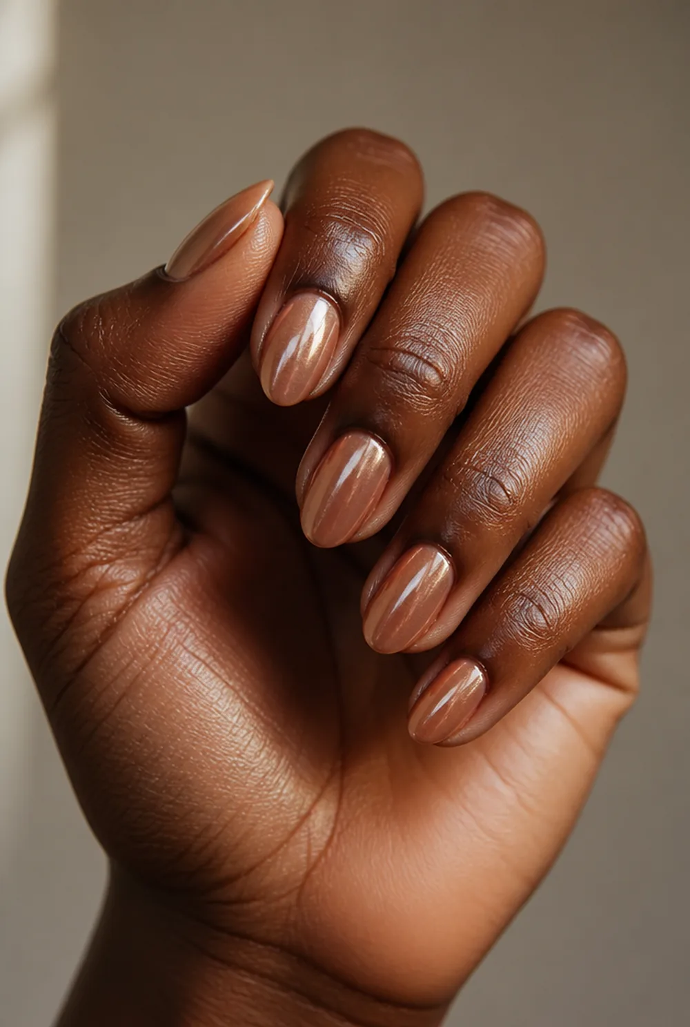 glazed cinnamon short almond nail art on deep brown skin - PolishedAndPrettyNails.com glazed cinnamon short almond nail art on deep brown skin