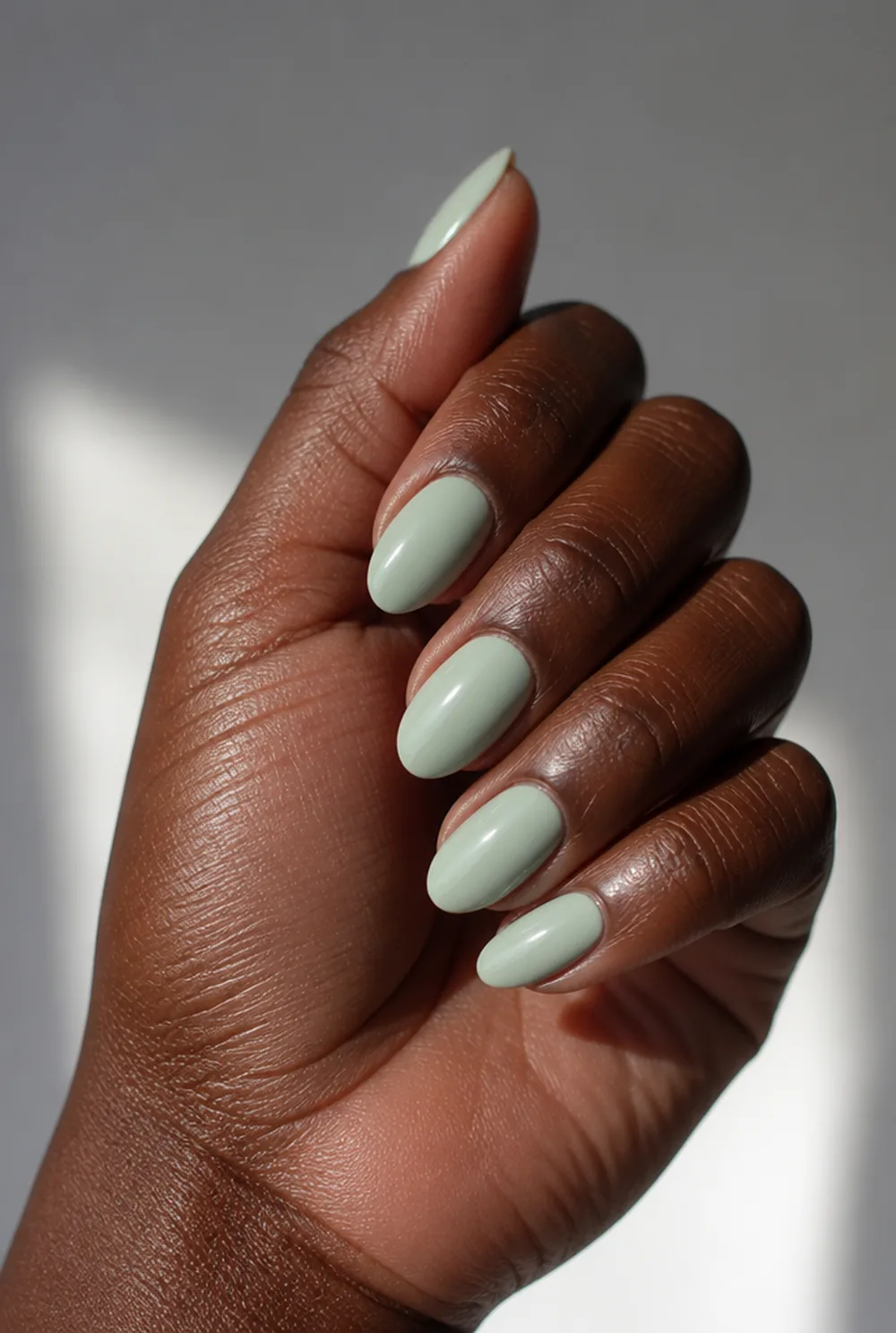 mint nail art on deep brown skin - PolishedAndPrettyNails.com mint nail art on deep brown skin