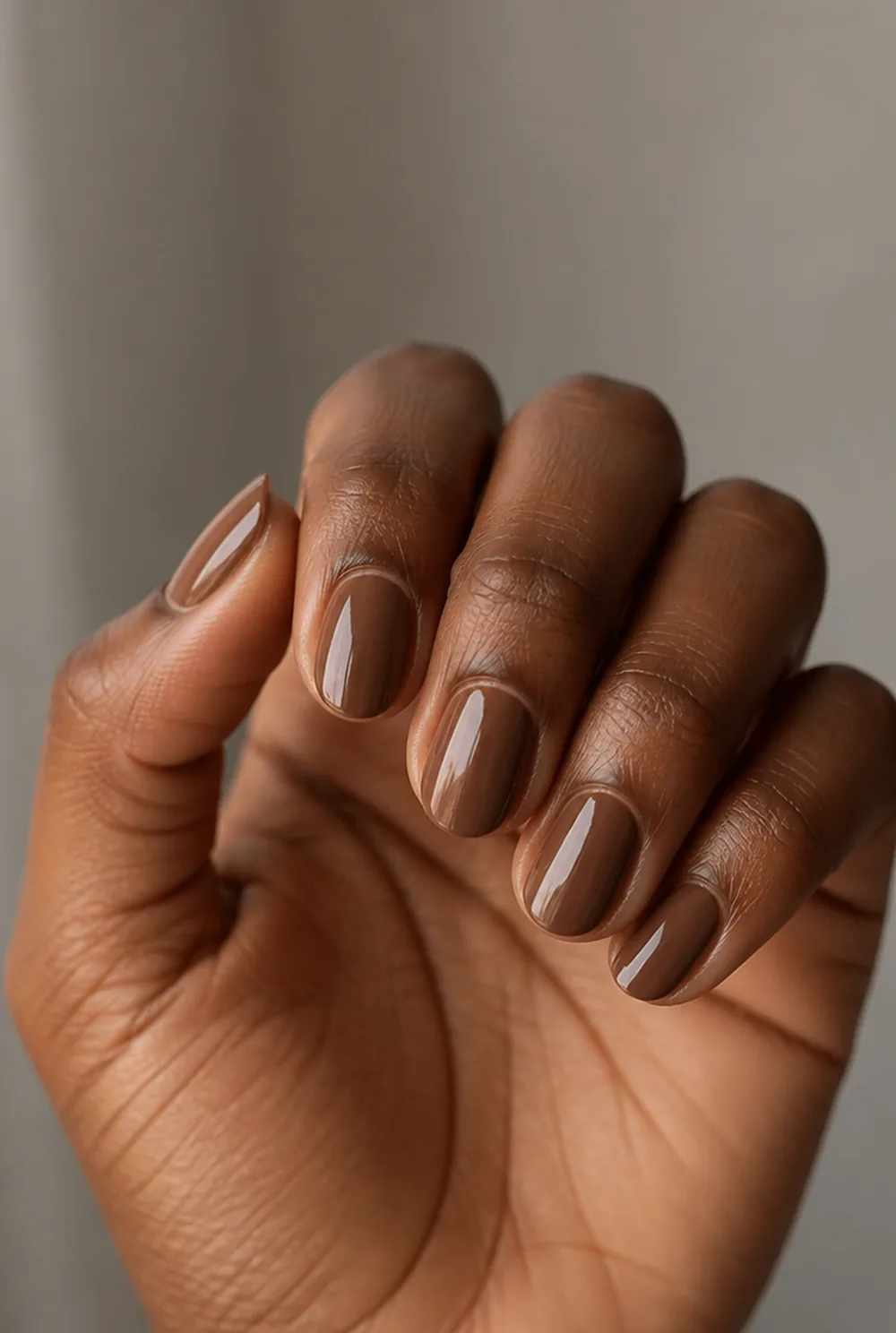 café mocha nail art on deep brown skin - PolishedAndPrettyNails.com café mocha nail art on deep brown skin