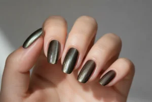 Medium Cat Eye