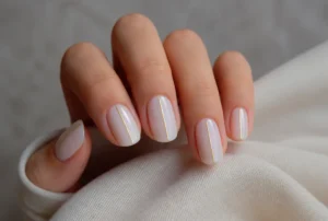 Hairline Metallic Stripe