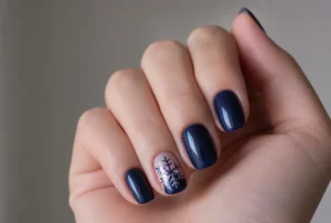 Negative Space Flake