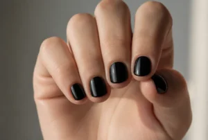 Round Black